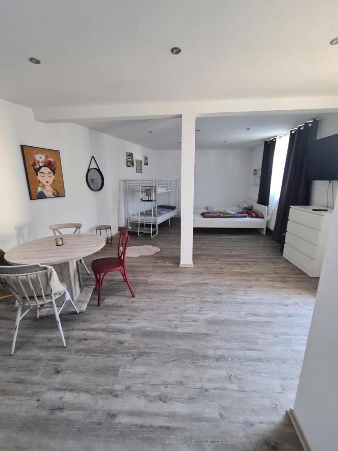Apartment Fuer Monteure Nr 1 Kassel Exterior foto